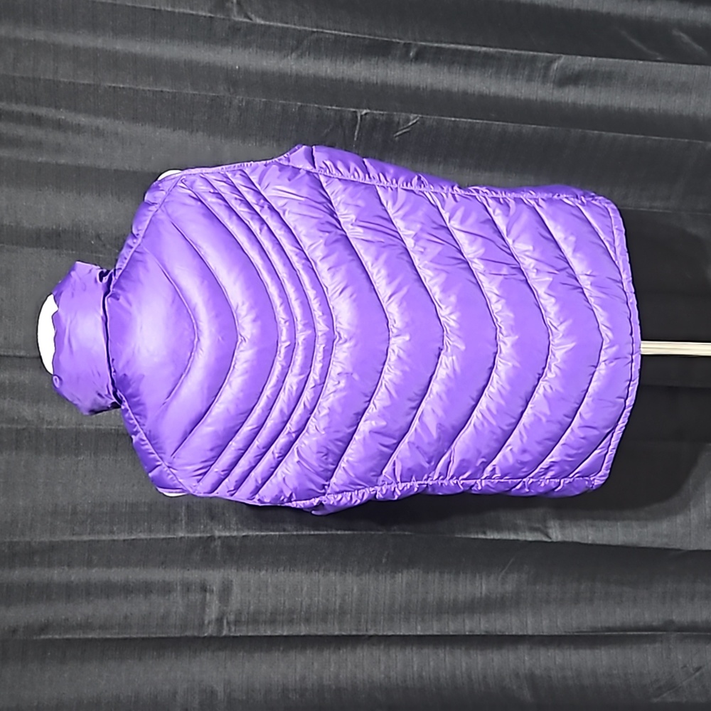 Packable Down Puffer Vest With Drawstring Waist - image 4